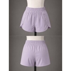 Lalala Athletic Shorts M Lilac Running Gym Workout‎ Shorts Zipper Pocket